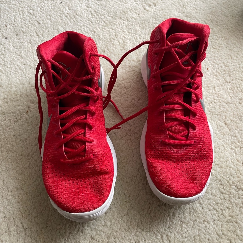 Nike Womens Basketball Shoes